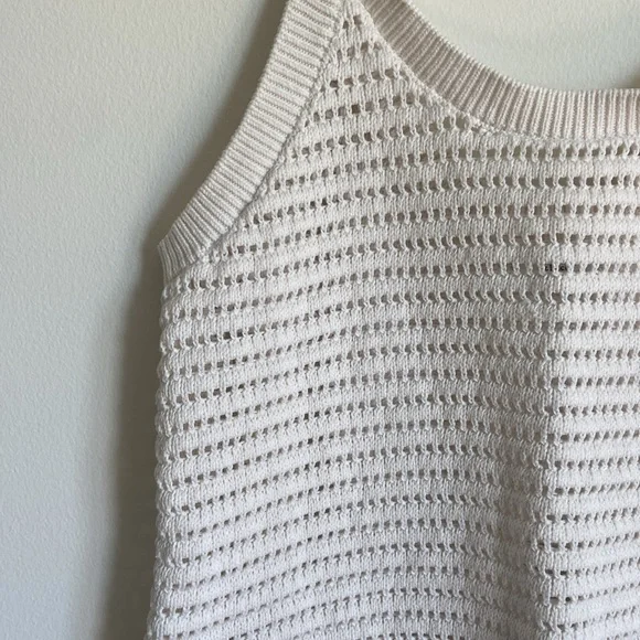 Abercrombie Crochet Scoopneck SIZE M - Picture 7 of 9